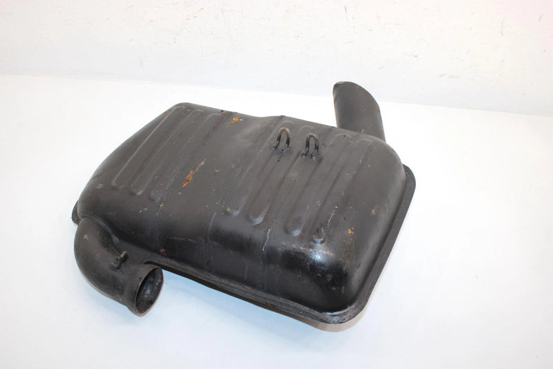 11 Polaris 550 Iq Shift Oem Black Resonator 1261771-489 1261771-029 SP88
