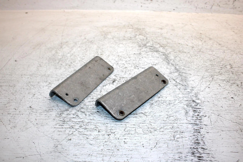 1990 Polaris 500 Oem Wearplate Bracket Pair 5222061 SP36