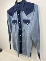 New Women’s Dee-Cee Blue Jeans Design Long Sleeve Pearl Snap Size Large TT-94