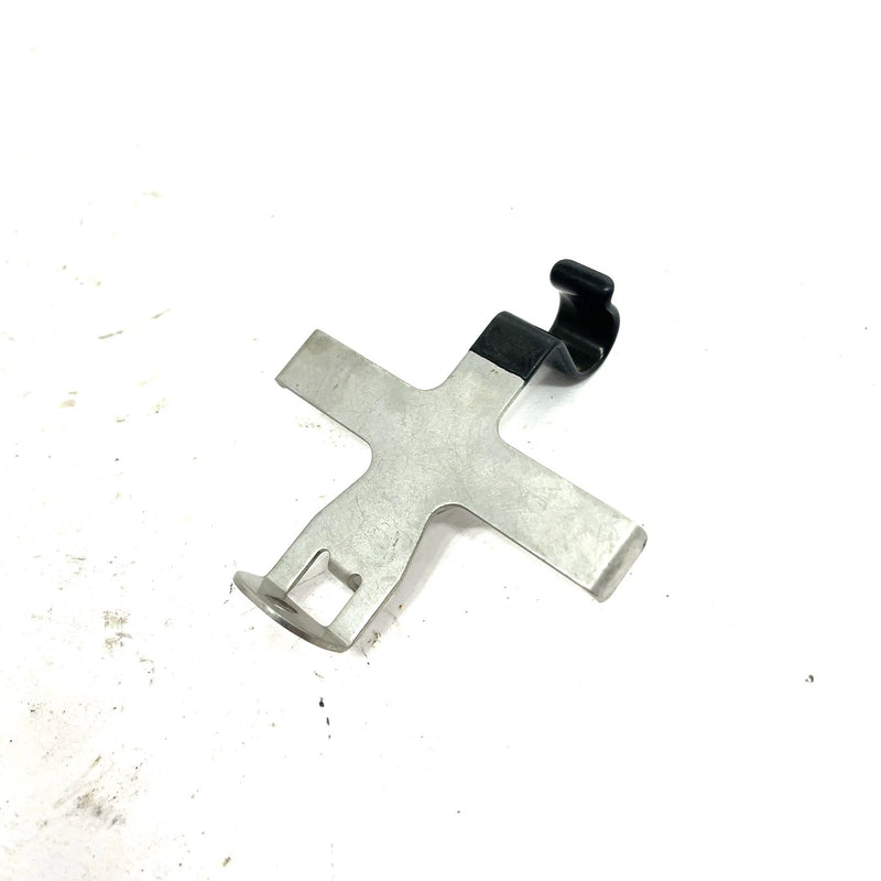 01-03 Yamaha WaveRunner XLT1200 OEM Bilge Strainer Clamp EW2-67618-00-00 JY27.1