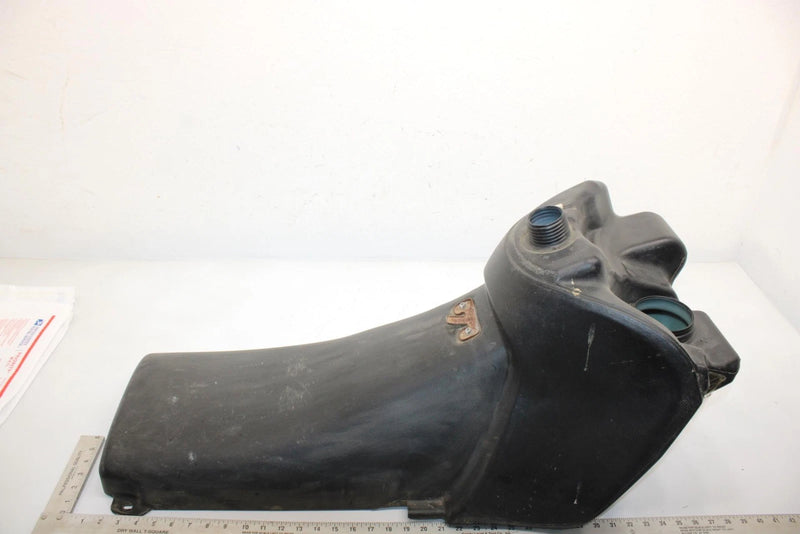 07 Polaris Iq 600 Oem Fuel Gas Tank 2203288 SP2