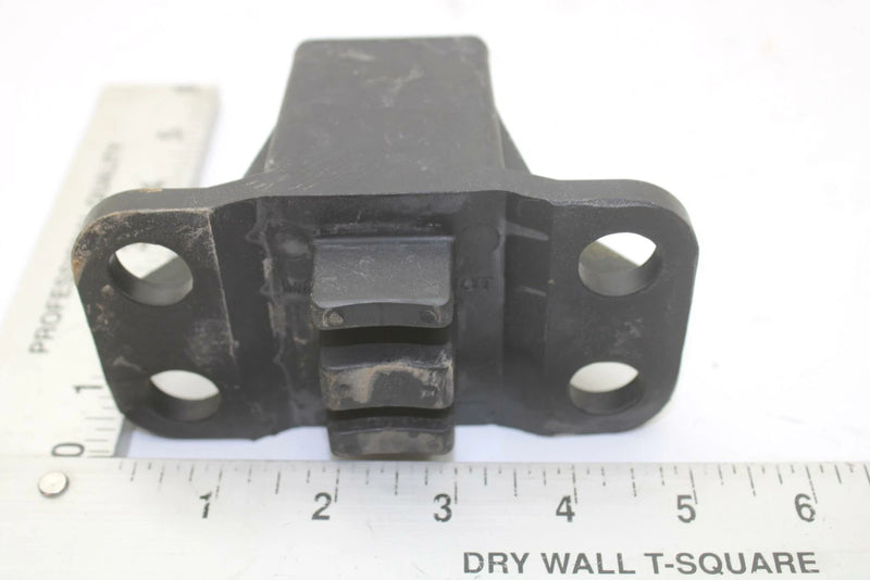 96 Yamaha Wave Raider 760 OEM Engine Mount Stopper 62T-44532-10-00 JY1 