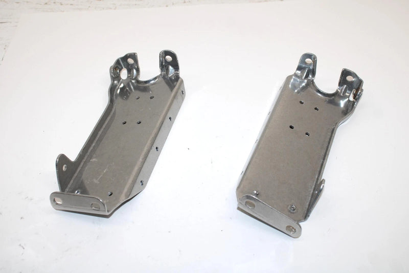 1988 Yamaha Xlv Oem Lower Steering Gate Bracket Set 8K4-23883-00-00 SY128