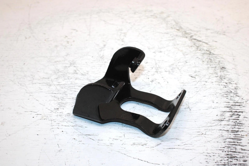 1994 Yamaha Vmax 600 Oem Front Upper Left Mount W/Bushing 82M-21415-00-00 SY25