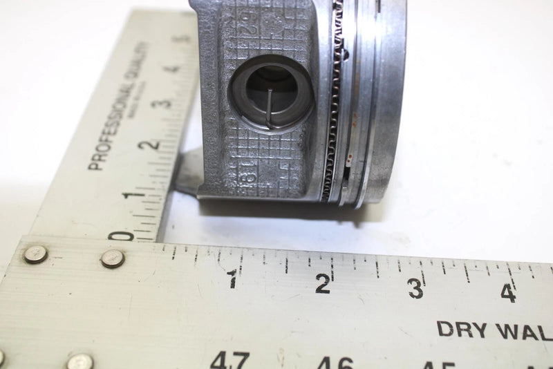 95 Polaris Magnum 425 4x4 OEM STD Piston 3084885 AP111