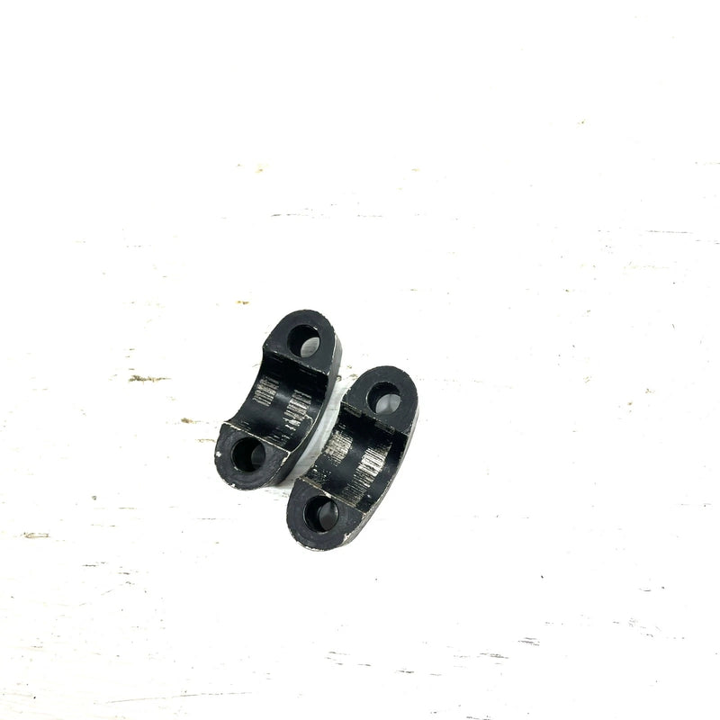 1986 Yamaha Moto 4 OEM Handlebar Clamp Pair 1E6-23441-00-00 AY66