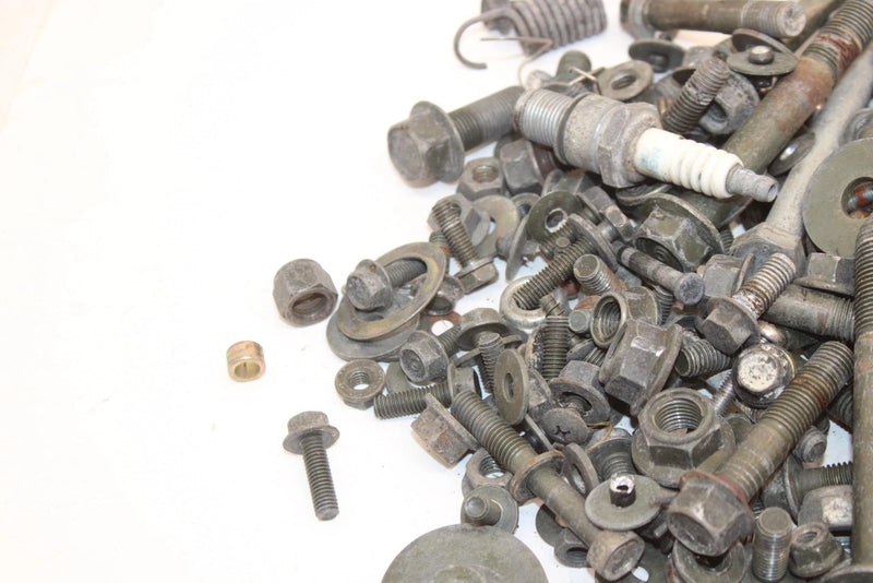 1997 Yamaha Vmax Sx 700 Triple Oem Nut Bolt Spacer Hardware Kit SY10