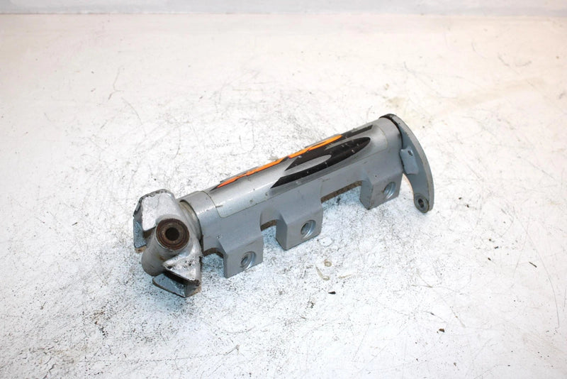 03 Arctic Cat Zl 600 Oem Left Steering Knuckle 0703-899 SAS14