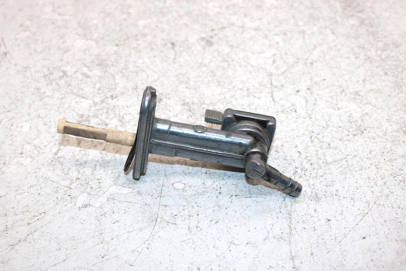 1997 Kawasaki Bayou 220 Oem Fuel Petcock Selector 51023-1141 51023-0731 AK21
