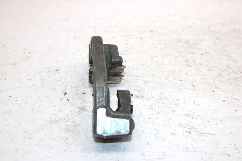 09 Honda Trx 500 Fpea Foreman P/s Oem Right Caliper Bracket 45210-HP0-B81 AH17