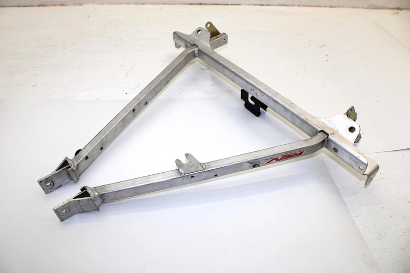 2004 Ski-doo Gsx 500ss Oem Upper Cross Member 518324739 SS112