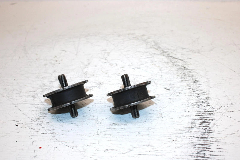 1994 Yamaha Vmax 600 Oem Engine Mount Dampner Pair 8M6-21486-02-00 SY25