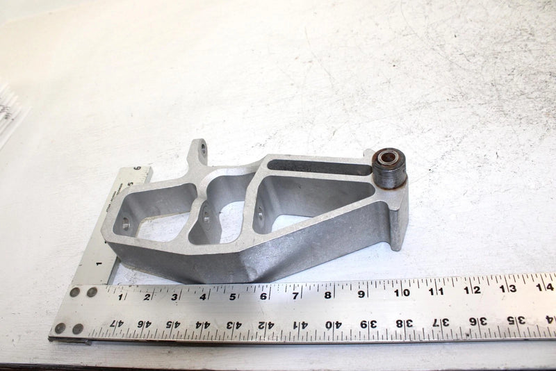 2013 Polaris 600 Rush Pro R Oem Right Steering Knuckle 1823802 SP29