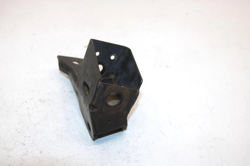 05 Polaris Trail Rmk Oem Right Shock Tower Bracket 1821108-067 SP191