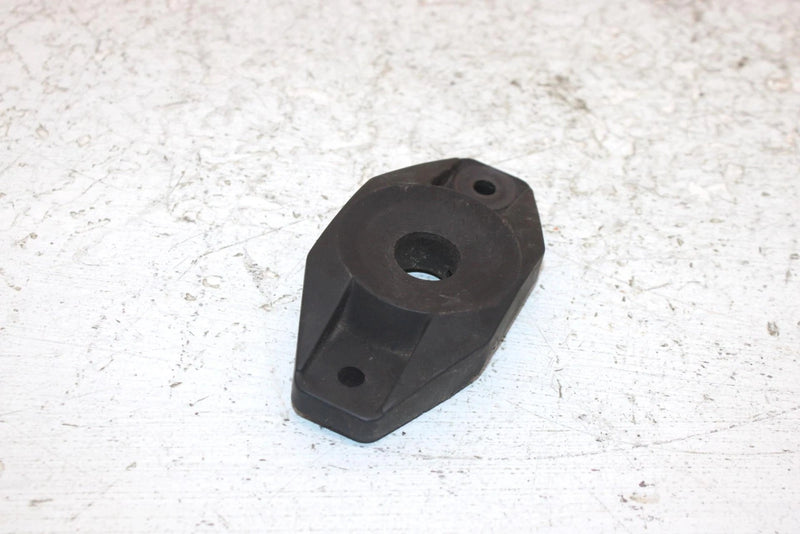 2006 John Deere  Buck 650 Oem Latch Base 708000034 AJ0