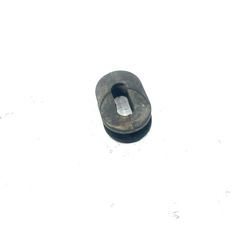 93-06 Yamaha Kodiak 400 YFM400FW 4x4 OEM Grommet 90480-01400-00 AY64