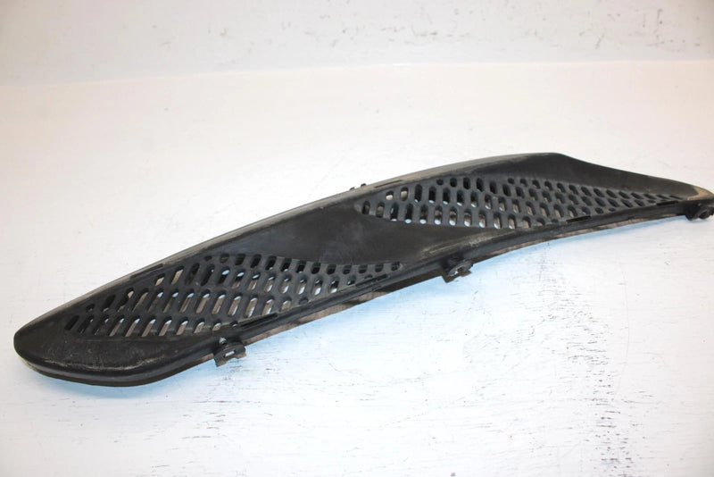 2002 Ski-doo Mxz 500 Oem Left Center Hood Vent Grille 517302031 SS16