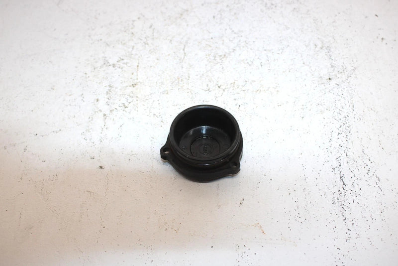 1998 Polaris Magnum 425 4x4 Oem Front Hub Cap Pair 5432611 AP161