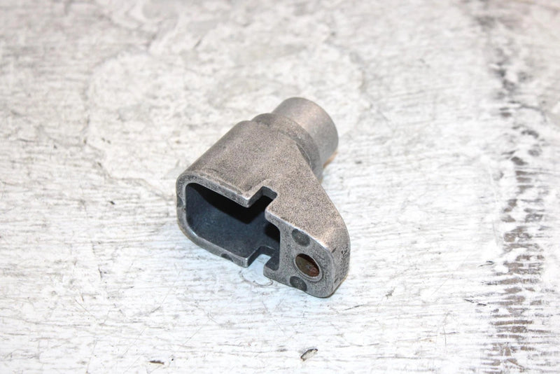 2000 Ski-doo Mxz 700 Oem Idler Wheel Mount 503174600 Q5627