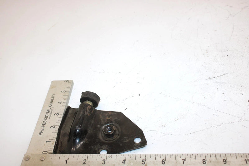 06 Polaris Rmk 600 Ho Oem Torque Mount Bracket 1015071 1015749 SP180
