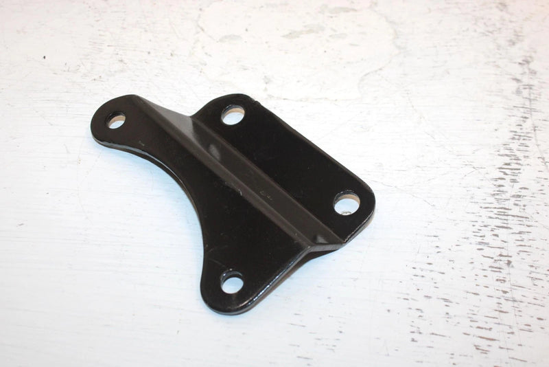1982 Honda Atc 185a Oem Right Engine Mount Bracket 50351-958-010 AH63