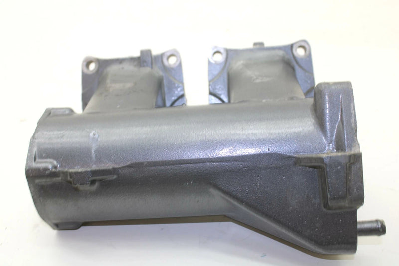 96 Yamaha Wave Runner III OEM Exhaust Header 6R8-14711-00-9M JY0 