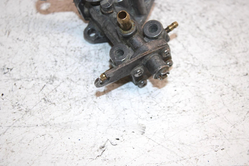 94 Polaris 440 L/c Oem Oil Pump 3084013 Q5556