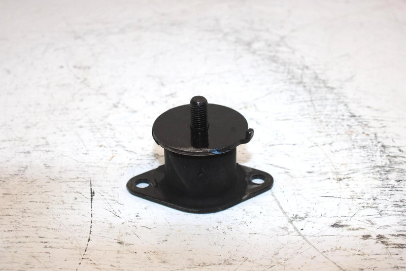 1989 Yamaha Inviter Oem Rear Engine Mount Dampner 81E-21485-00-00 SY17