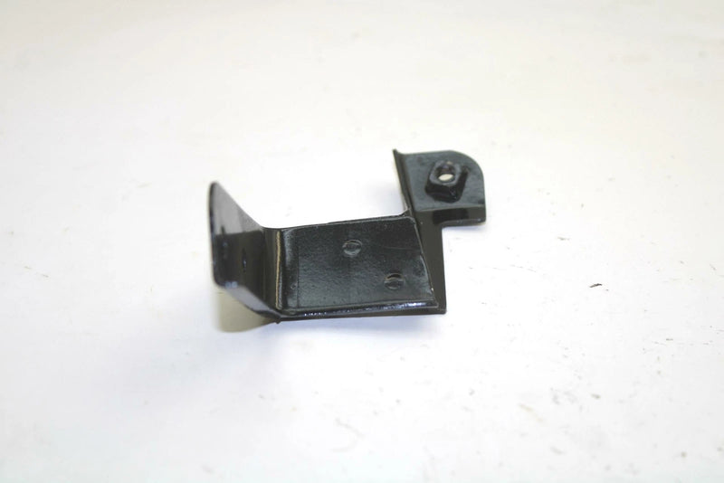 Yamaha OEM Left Hood Bracket 82m-2196f-00-00 Q5190
