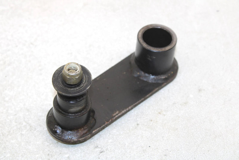06 Polaris Fusion 900 Oem Rear Torque Arm Carrier Wheel Bracket 1542219-067 SP0