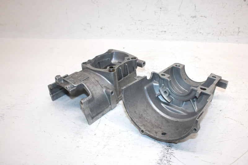 1989 Yamaha Inviter Oem Crankcase 81E-15100-00-00 SY17