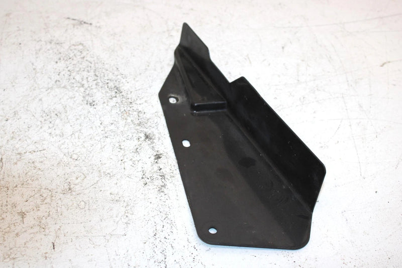 02 Polaris Magnum 325 Oem Front Splash Shielf Set 5245533-067 5245394-067 AP151