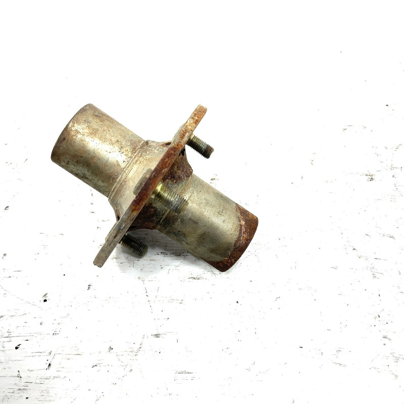 80-85 Yamaha Tri Moto 125 OEM Front Wheel Hub 3X3-25111-00-00 AY62