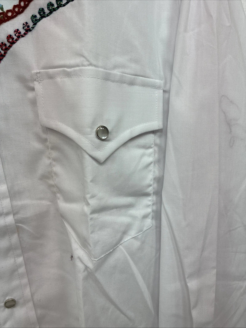 New Women’s Champion Western White Design Long Sleeve Pearl Snap 16 MM-42