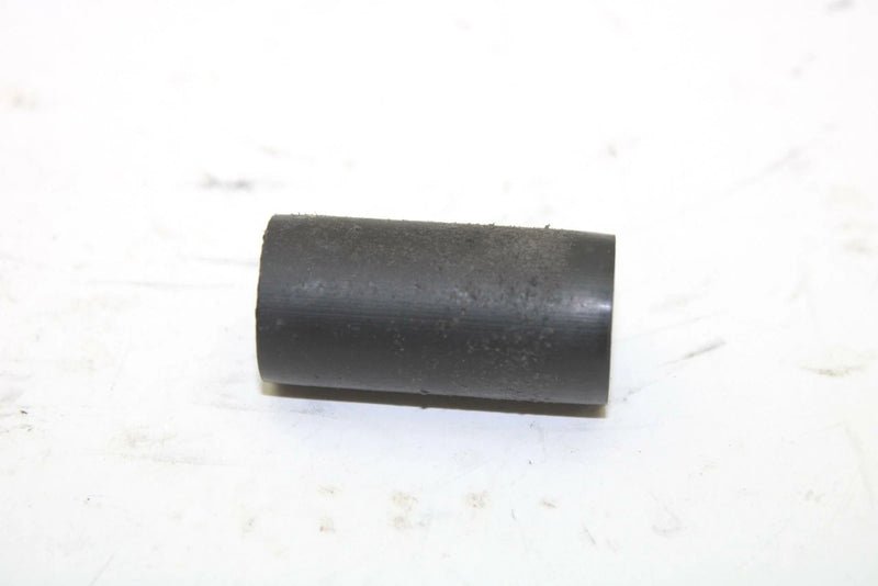 96 Ski-Doo Touring E LT OEM Wheel Support Axle Outer Spacer Pair 572048300 SS62