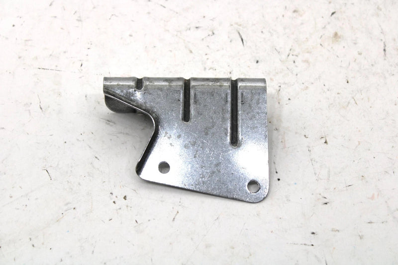 1987 Yamaha Srv Oem Upper Steering Gate Bracket 8K4-23886-00-00 SY131