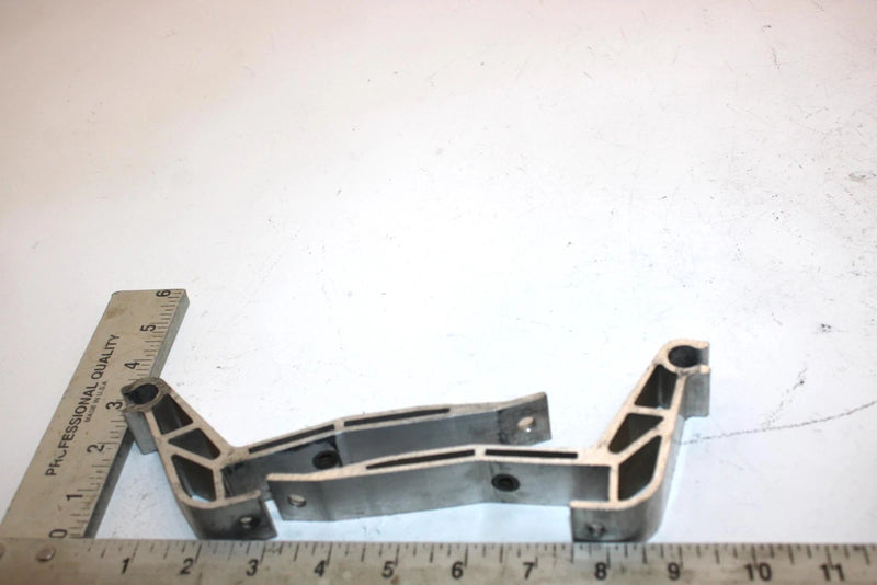 98 Polaris Xcr 600 Oem Front Lower Hood Hinge Pair 2670167 Q2158