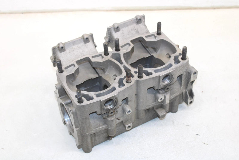 05 Polaris Xc Sp 700 Oem Engine Block Crankcase 2202233 SP204
