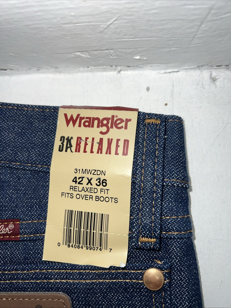New Men’s Twenty X Dark Wash Relaxed Fit Denim Jeans. 42x36 Q-16