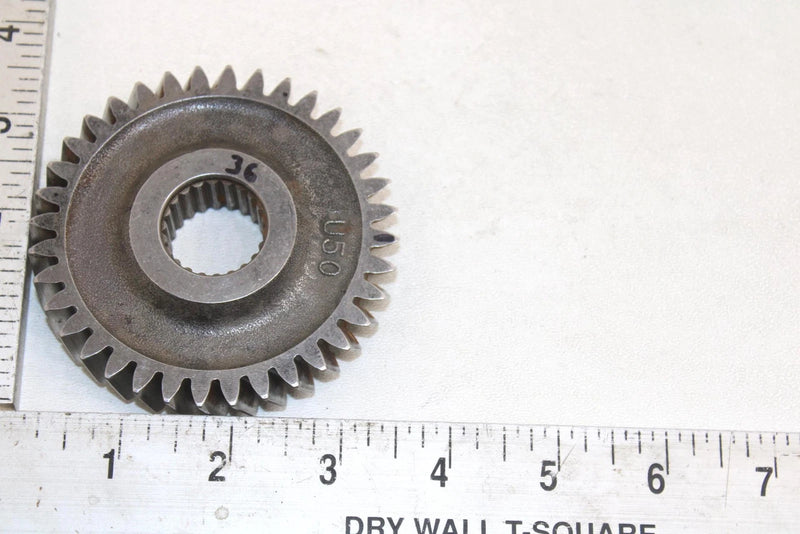 02 Polaris Magnum 325 4x4 Oem Transmision Grear 36T 3233708 AP123