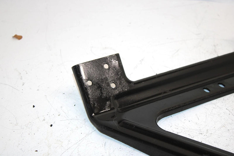 98 Polaris Indy 500 Oem Lower Frame Support 5241003-067 SP47
