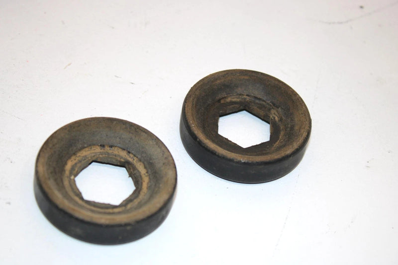 04 Polaris Sportsman 500 Oem Strut Pivot Ball Set Pair 5432871 5432872 Q3213