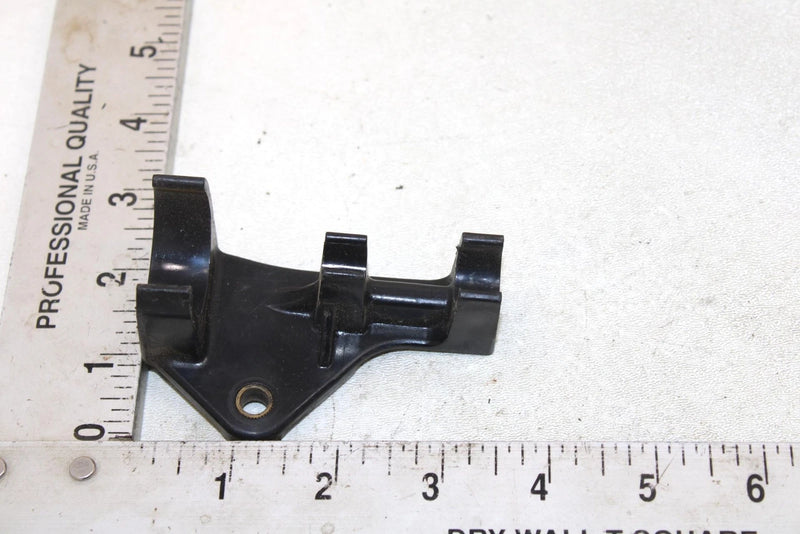 06 Polaris Fusion 700 Oem Fuel Filter Retainer Bracket Holder 1203256 SP0