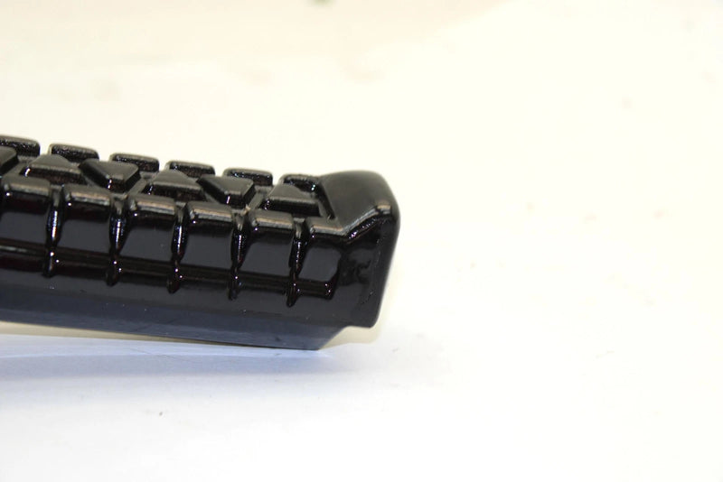 1986 Yamaha  Badger Yfm80s Oem Right Foot Peg 55X-27421-01-00 AY32