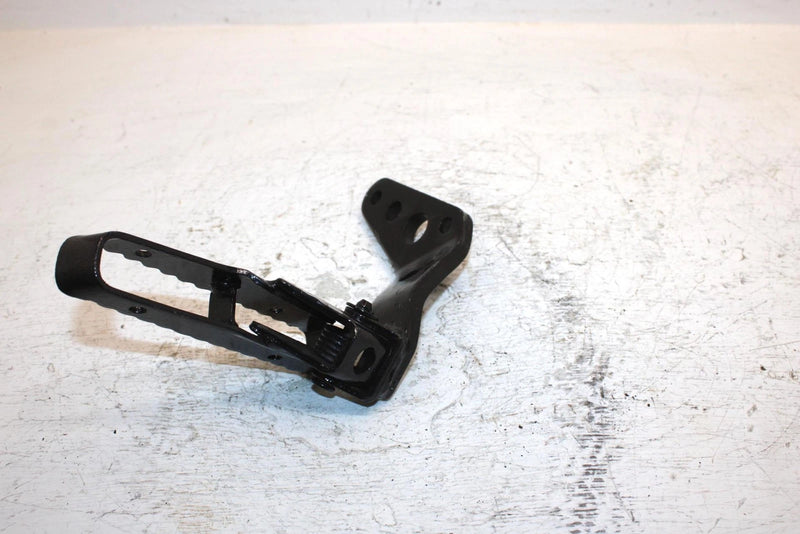 1983 Honda Atc 250 Ra All Terrain Oem Left Foot Peg 50640-965-030 AH62