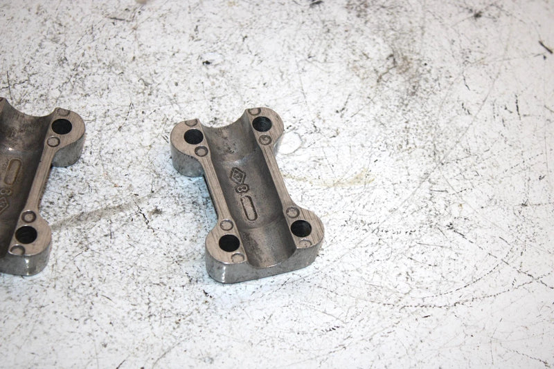 81 Yamaha Enticer 250 Et250e Oem Handebar Mount Set 164-23441-01-98 SY6