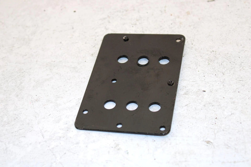 2000 Arctic Cat Zl 580 Efi Esr Oem Front Skid Mount Bracket 2706-116 SA3