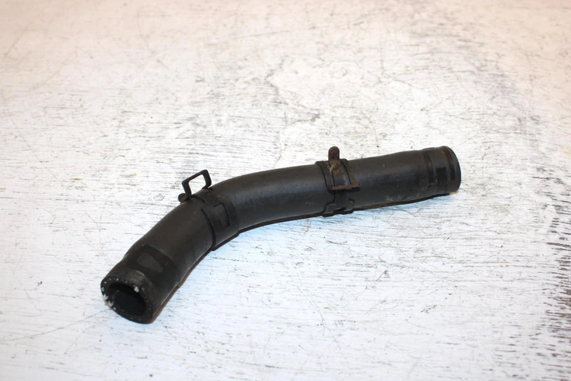 97 Yamaha Vmax Sx700 Triple Oem Rear Exchanger Coolant Hose 8CR-12484-00-00 SY10