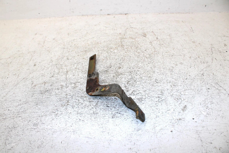 1991 Yamaha Exciter Ii 570 Liquid Oem Shroud Bracket 88R-2196F-00-00 SY24