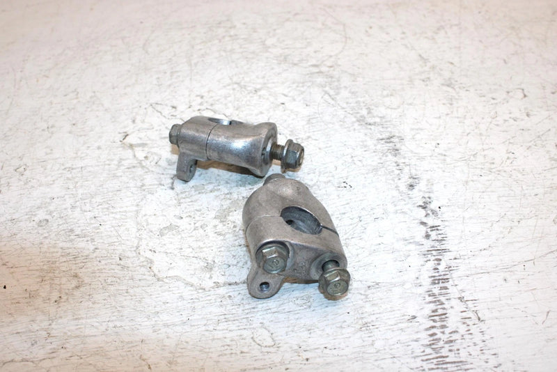 1986 Honda Trx 350 A Fourtrax 4x4 Oem Handlebar Clamp Set 53121-958-000 AH43